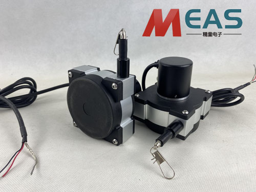 ����С���^�m(x��)��������λ�Ƃ�������΁����_����